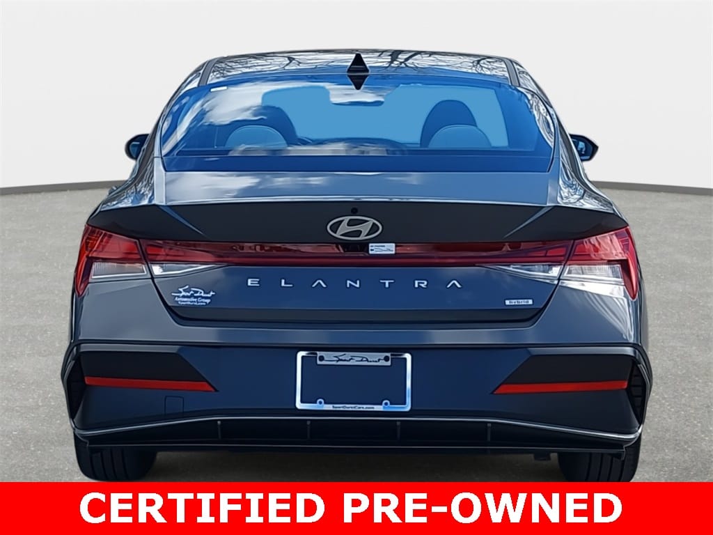 2025 Hyundai Elantra Limited - Photo 6