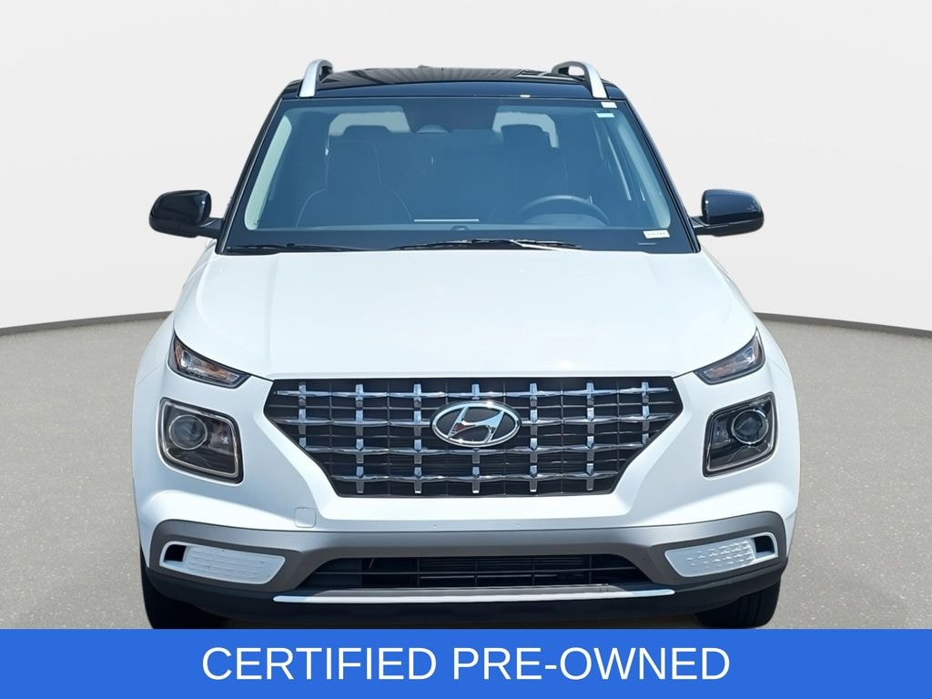 Certified 2026 Hyundai Venue SEL w/Two-Tone Roof SUV