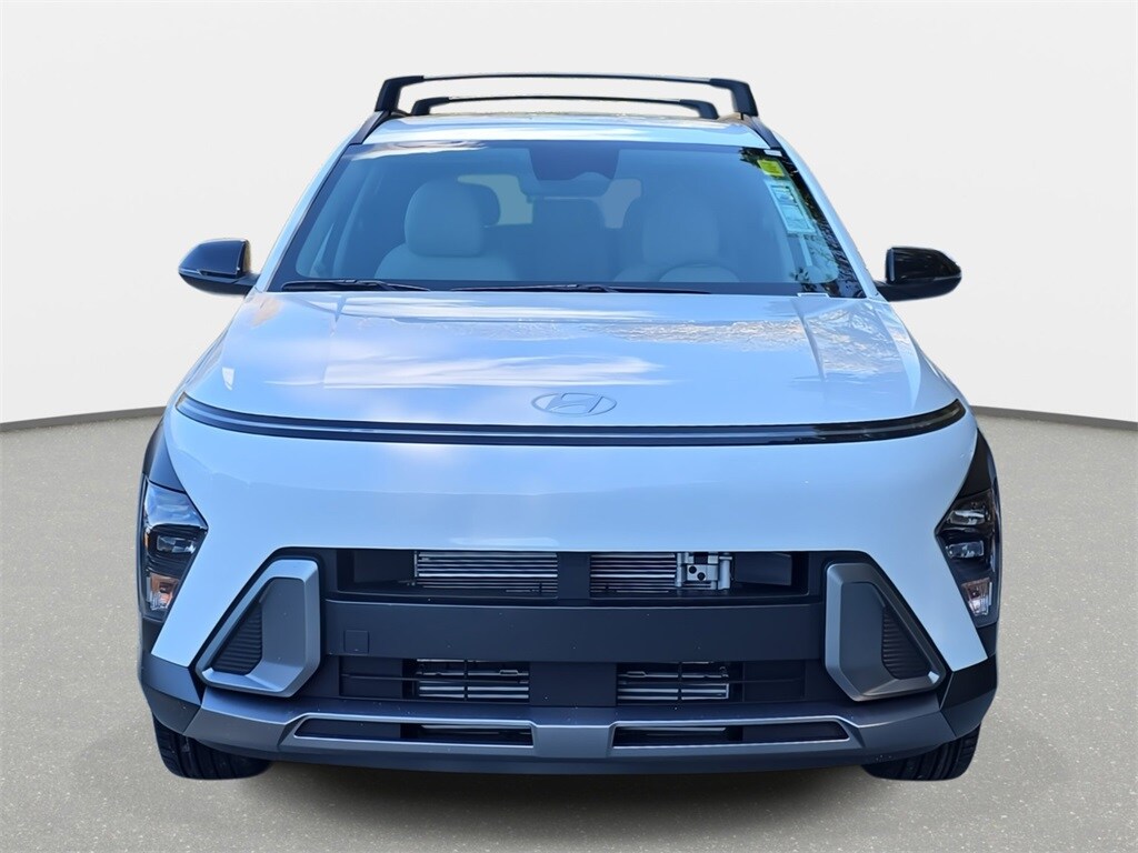 2026 Hyundai Kona SEL photo 2