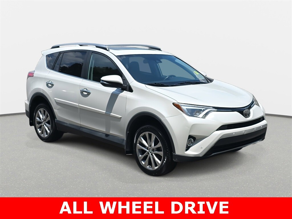2017 Toyota RAV4 Limited photo 3