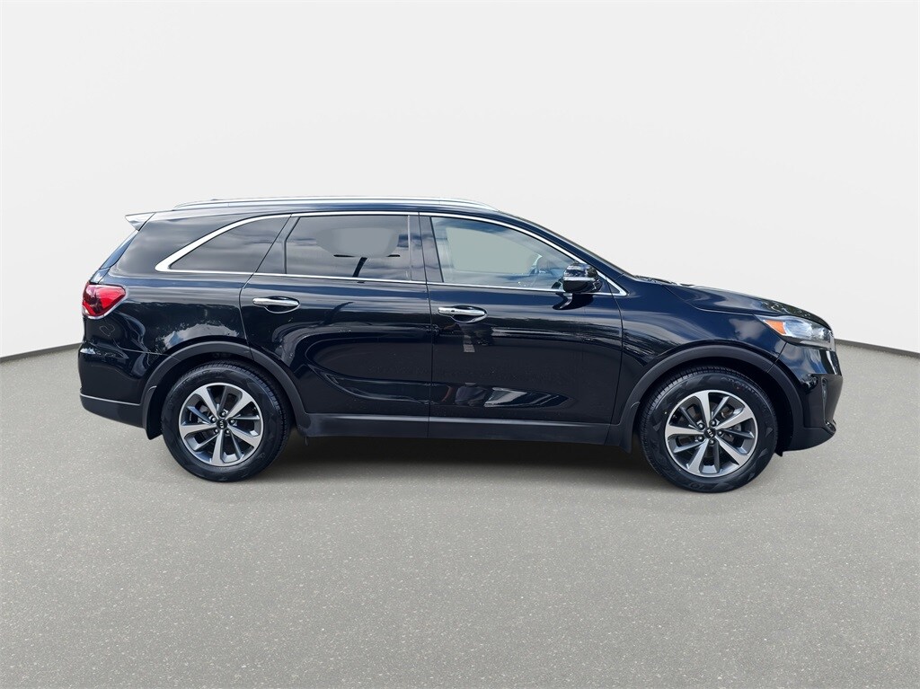 2019 Kia Sorento EX photo 2
