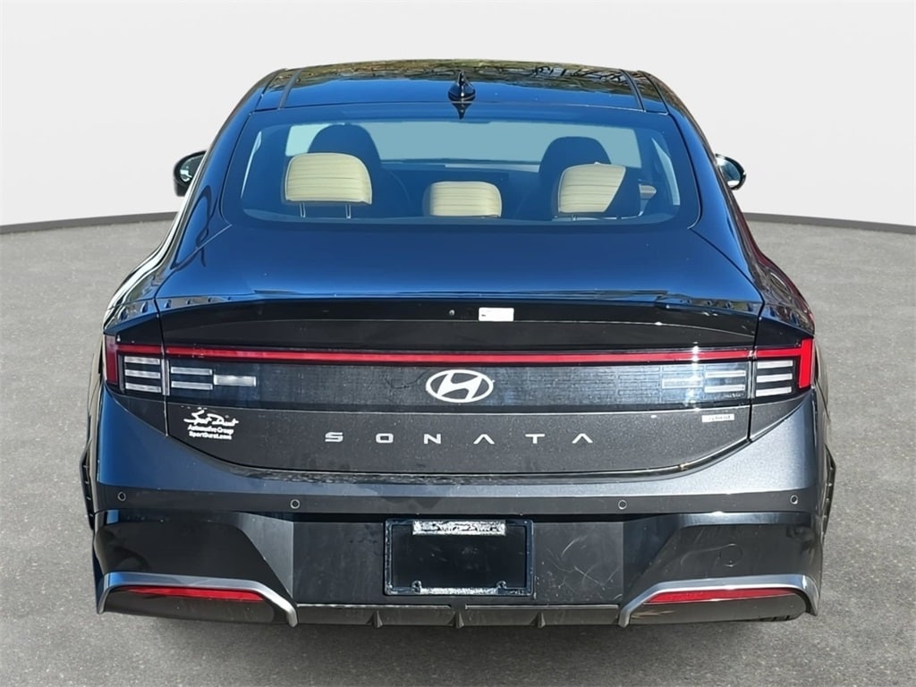 2025 Hyundai Sonata Hybrid Limited - Photo 6