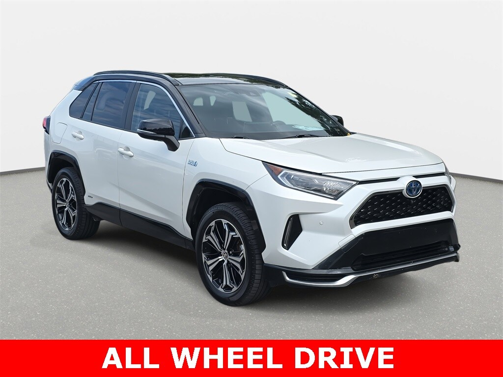 2021 Toyota RAV4 Prime XSE photo 3