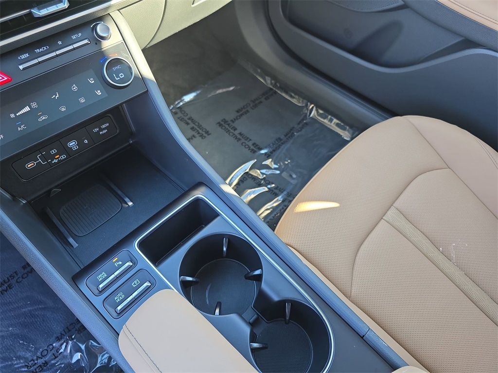 2025 Hyundai Sonata Hybrid Limited - Photo 25