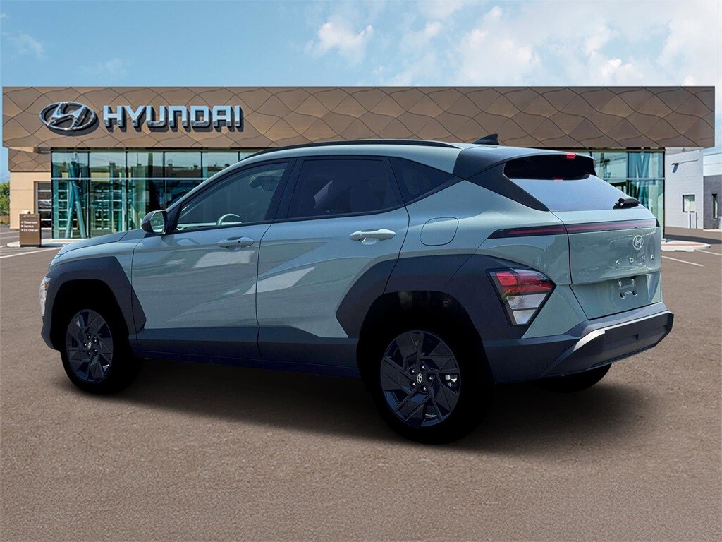 2026 Hyundai Kona SEL photo 3