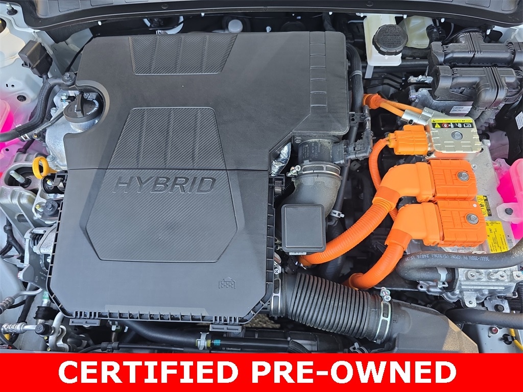 2025 Hyundai Elantra Limited - Photo 31