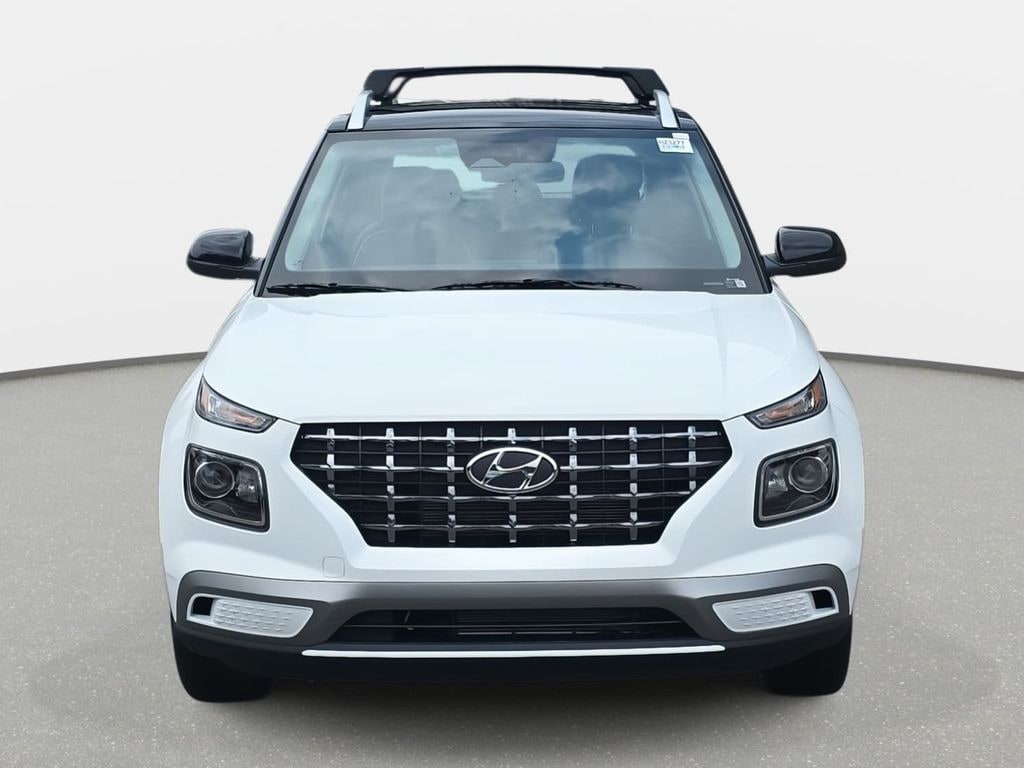 New 2026 Hyundai Venue SEL w/Two-Tone Roof SUV