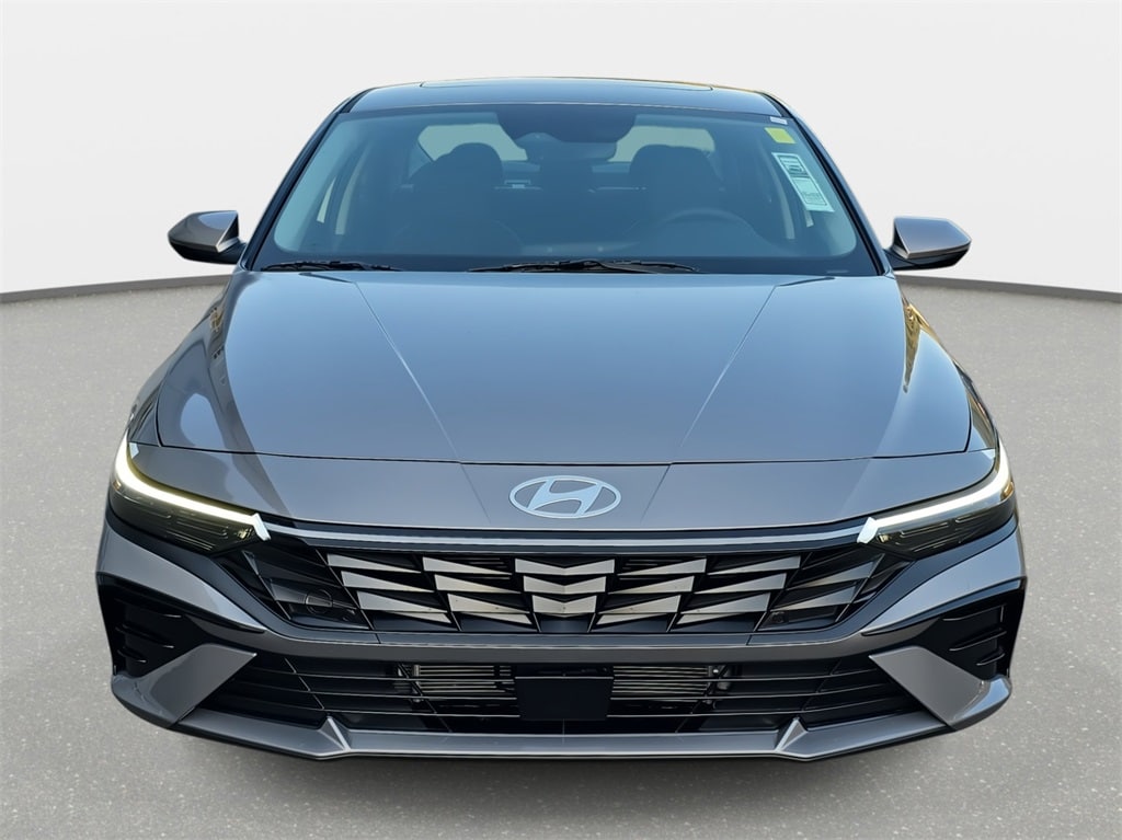 New 2025 Hyundai Elantra Hybrid Limited Sedan