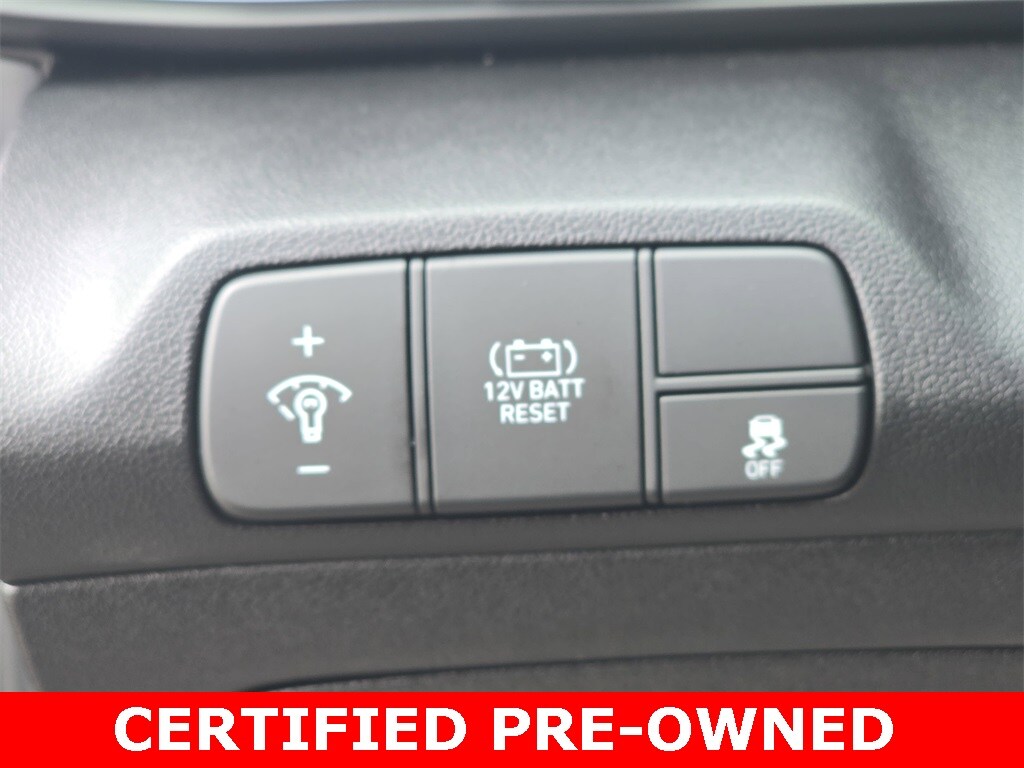 2025 Hyundai Elantra Blue - Photo 26