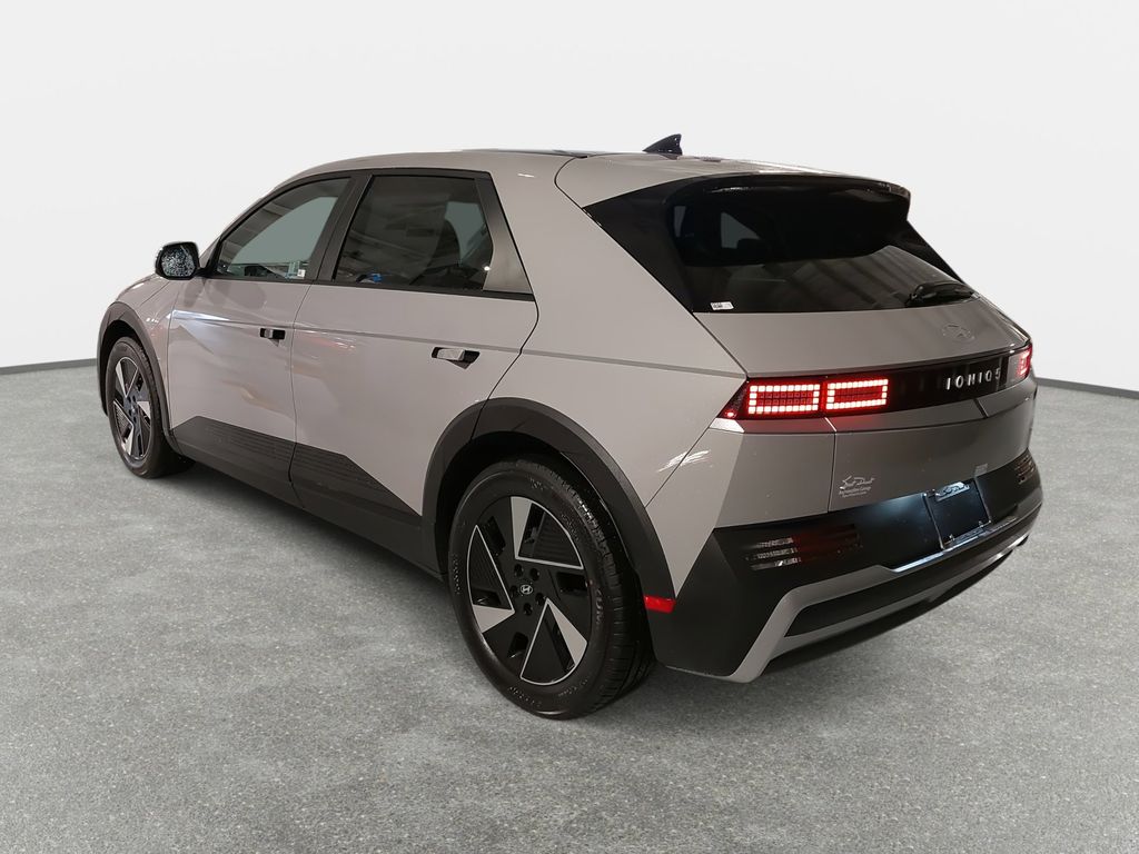 2025 Hyundai IONIQ 5 SE - Photo 7