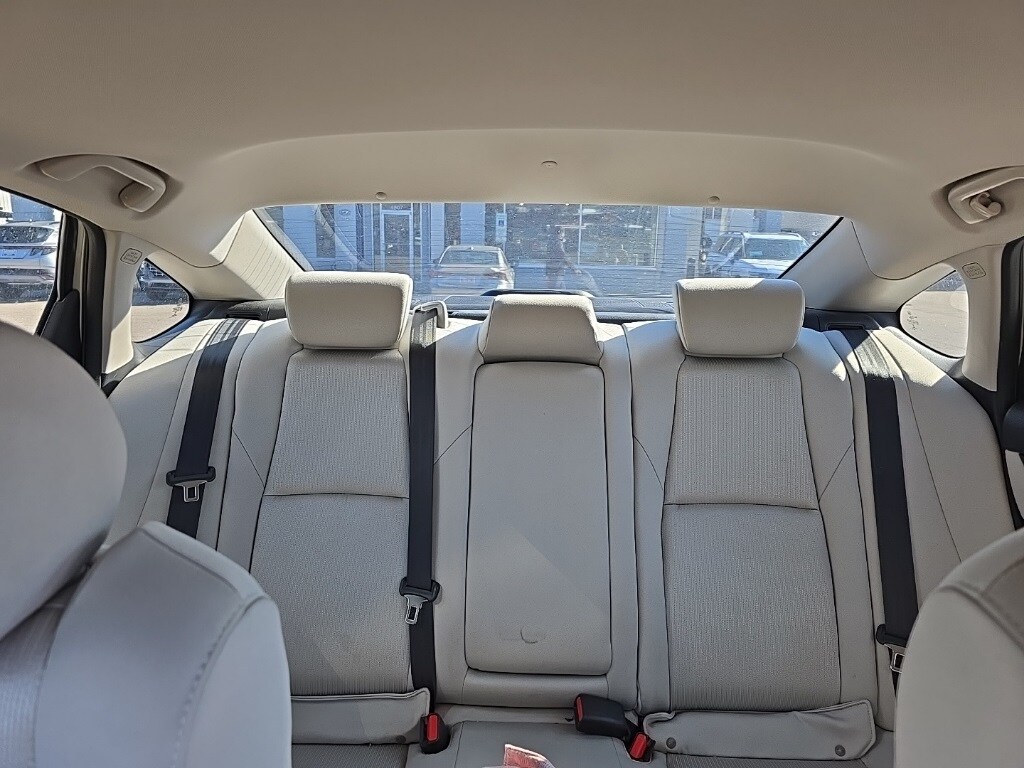 2018 Honda Accord EX photo 2