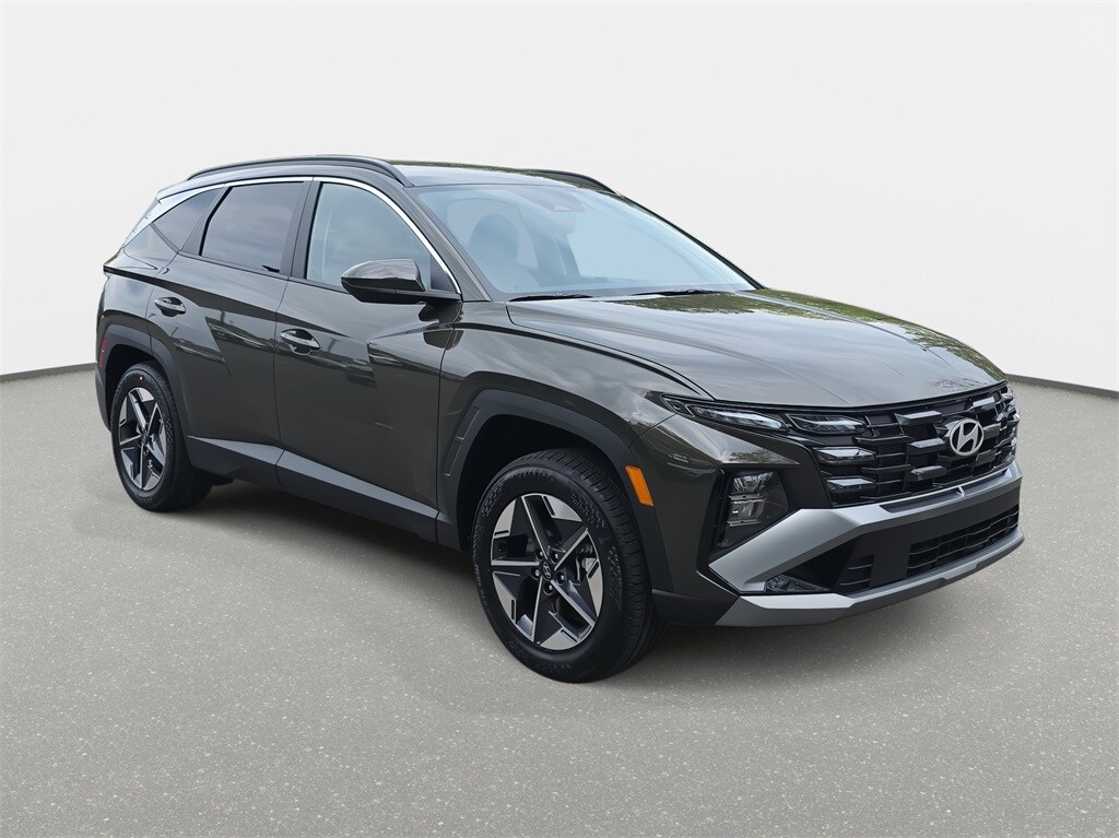 2025 Hyundai Tucson SEL photo 3