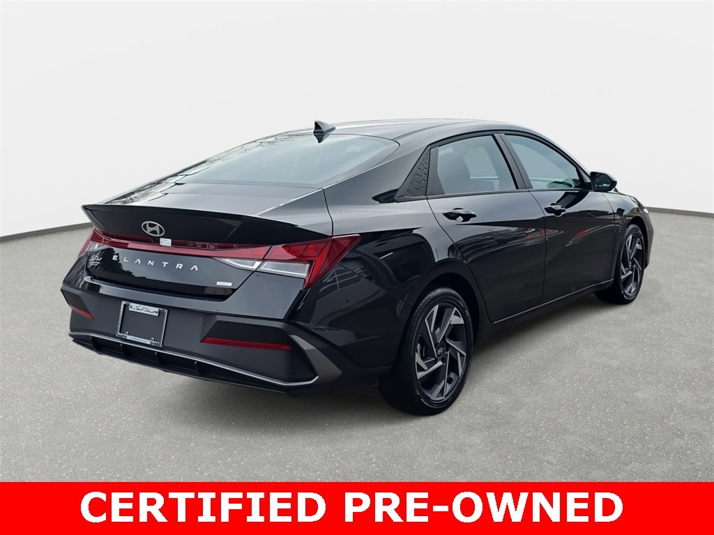 2025 Hyundai Elantra Blue - Photo 5