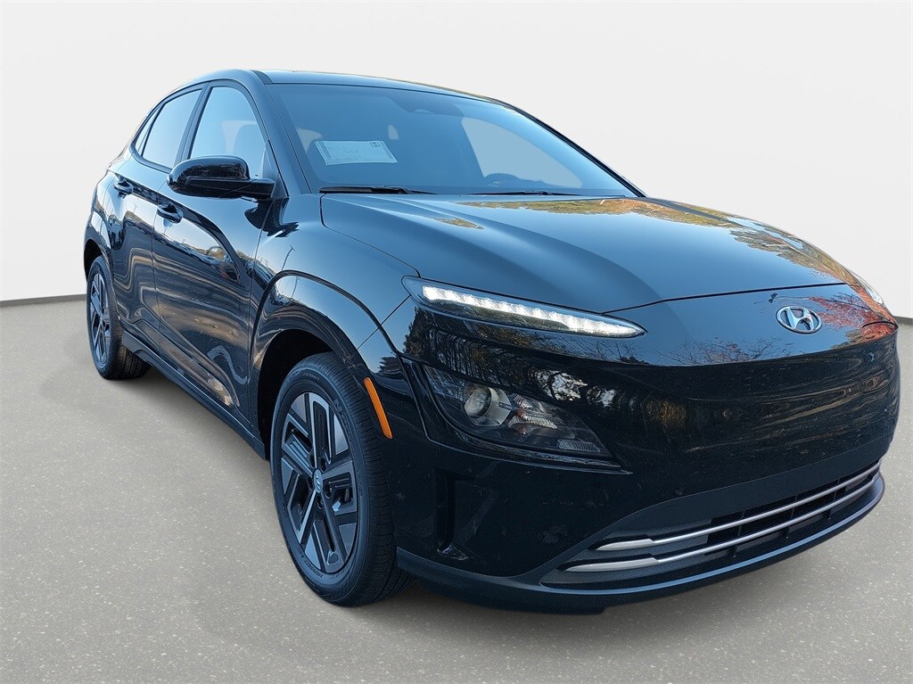 2023 Hyundai Kona Electric SEL photo 3