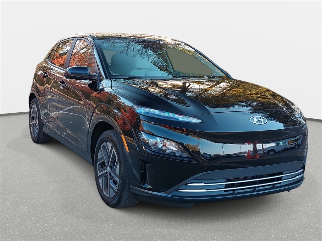 2023 Hyundai Kona Electric SEL photo 3