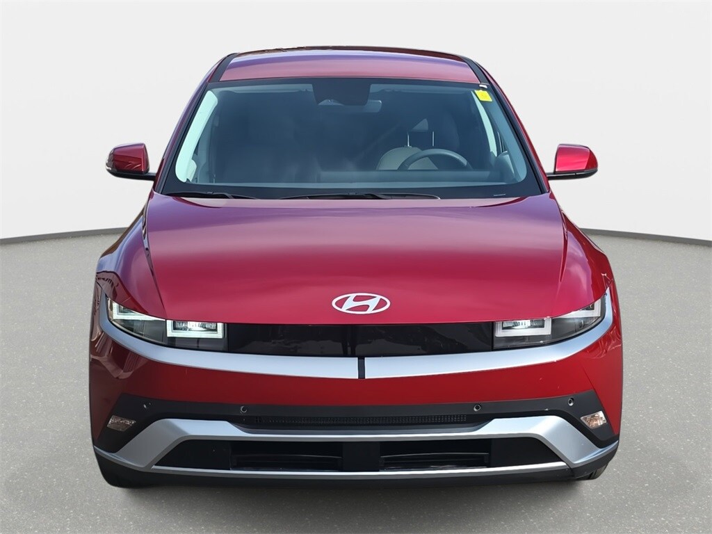 2026 Hyundai Ioniq 5 SEL photo 2