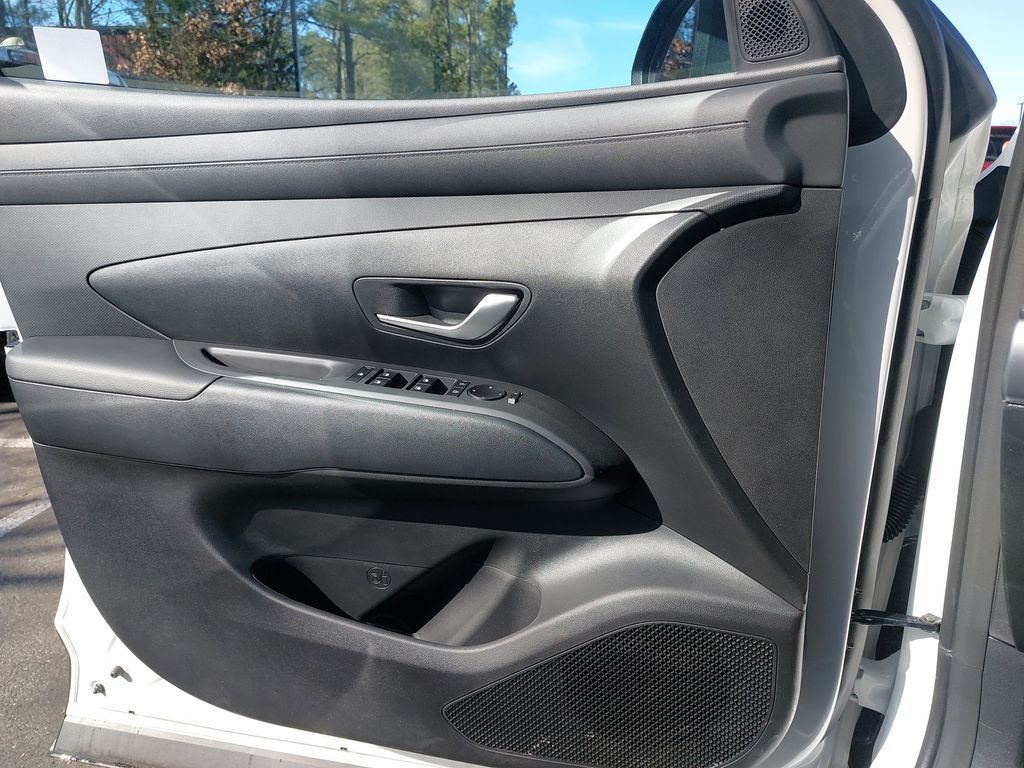 2025 Hyundai Tucson SEL Convenience - Photo 28