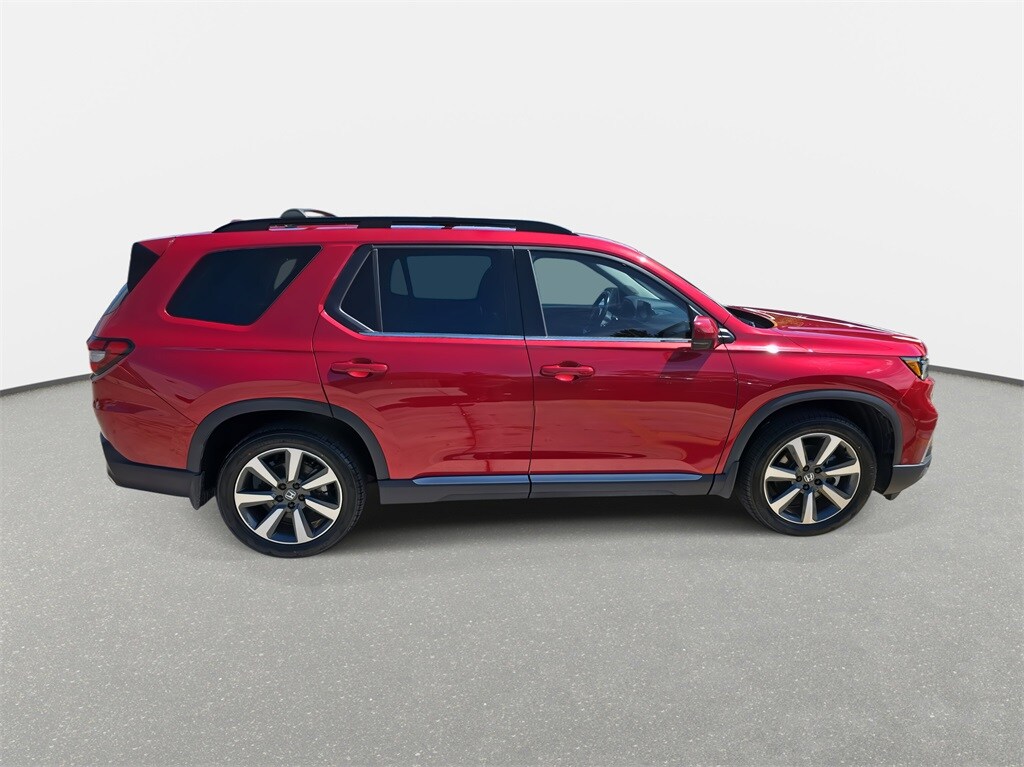 2023 Honda Pilot Touring photo 4