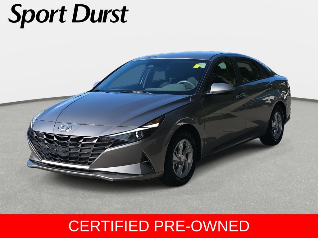 2023 Hyundai Elantra SE