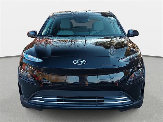 2023 Hyundai Kona Electric SEL photo 2
