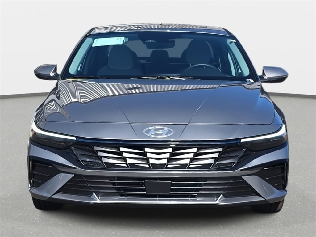 New 2026 Hyundai Elantra Hybrid Limited Sedan