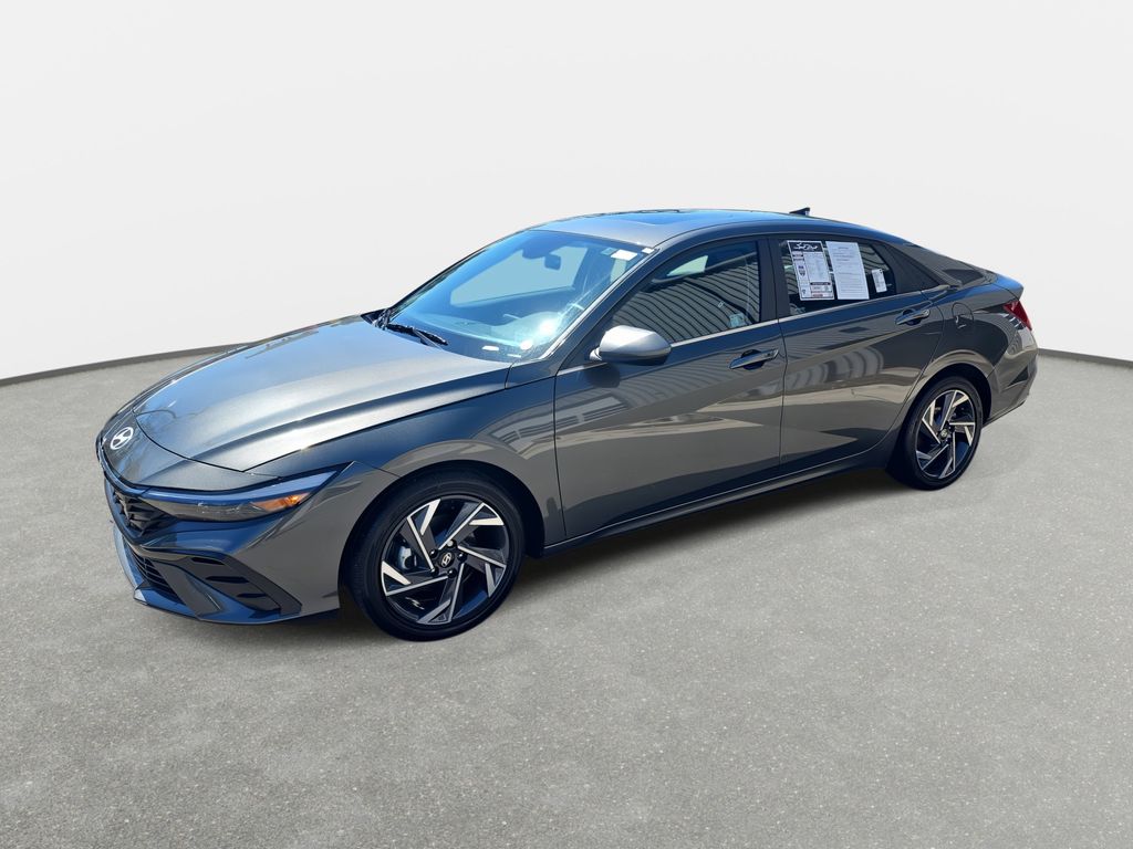 2025 Hyundai Elantra SEL - Photo 37
