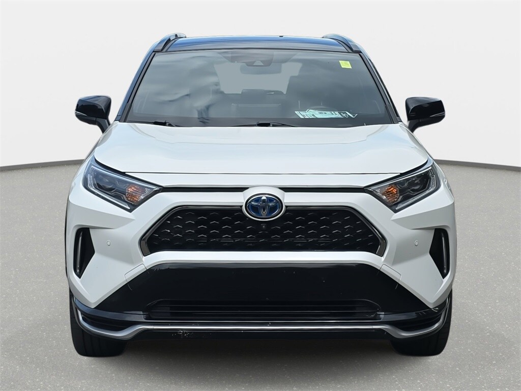 2021 Toyota RAV4 Prime XSE photo 2