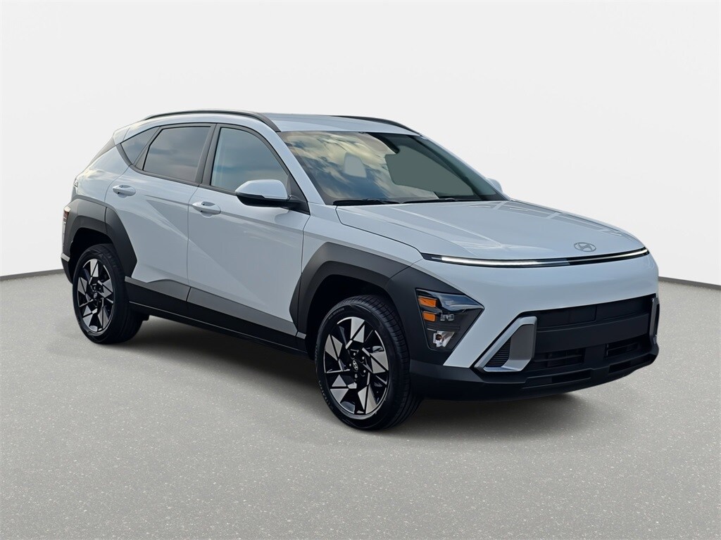 2024 Hyundai Kona SEL photo 3