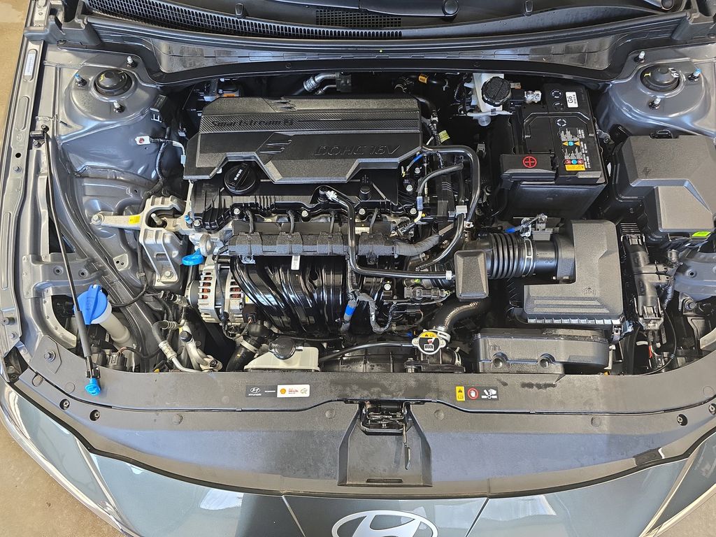 2025 Hyundai Elantra SEL - Photo 31