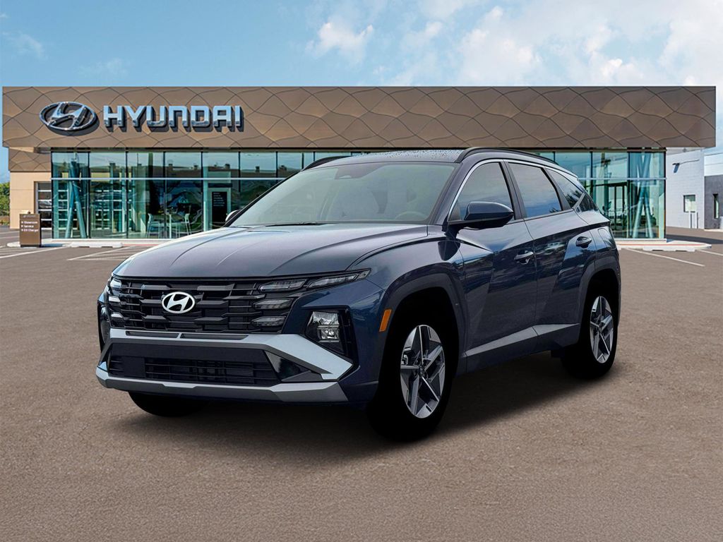 2026 Hyundai Tucson SEL Plus FWD's photo