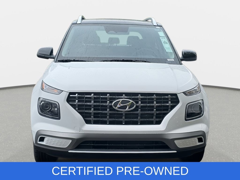 Certified 2026 Hyundai Venue SEL w/Two-Tone Roof SUV