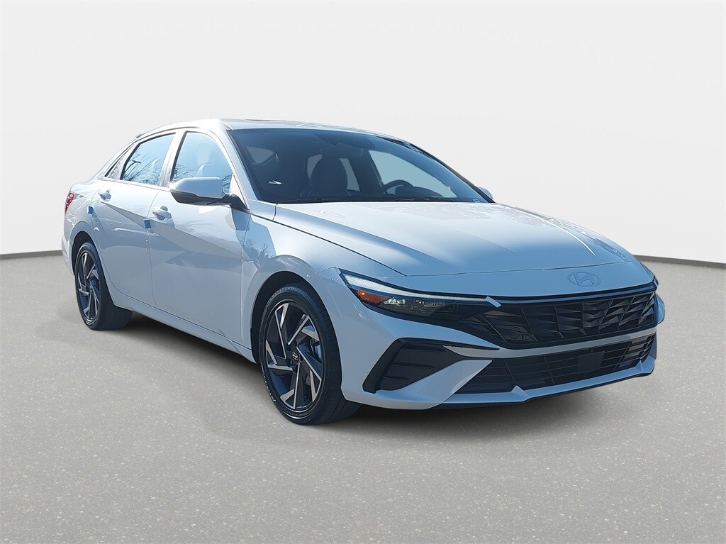 2025 Hyundai Elantra Hybrid Limited photo 3