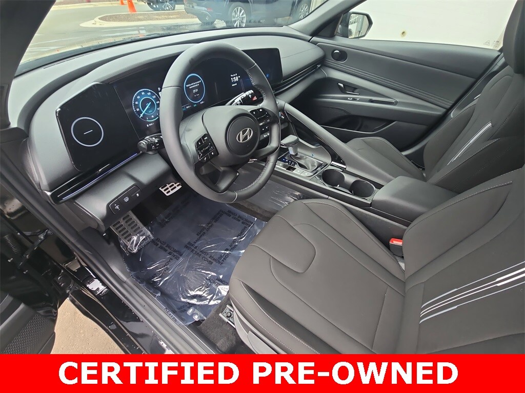 2025 Hyundai Elantra Blue - Photo 16