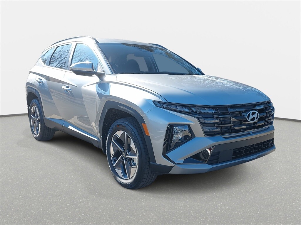 2025 Hyundai Tucson SEL photo 3