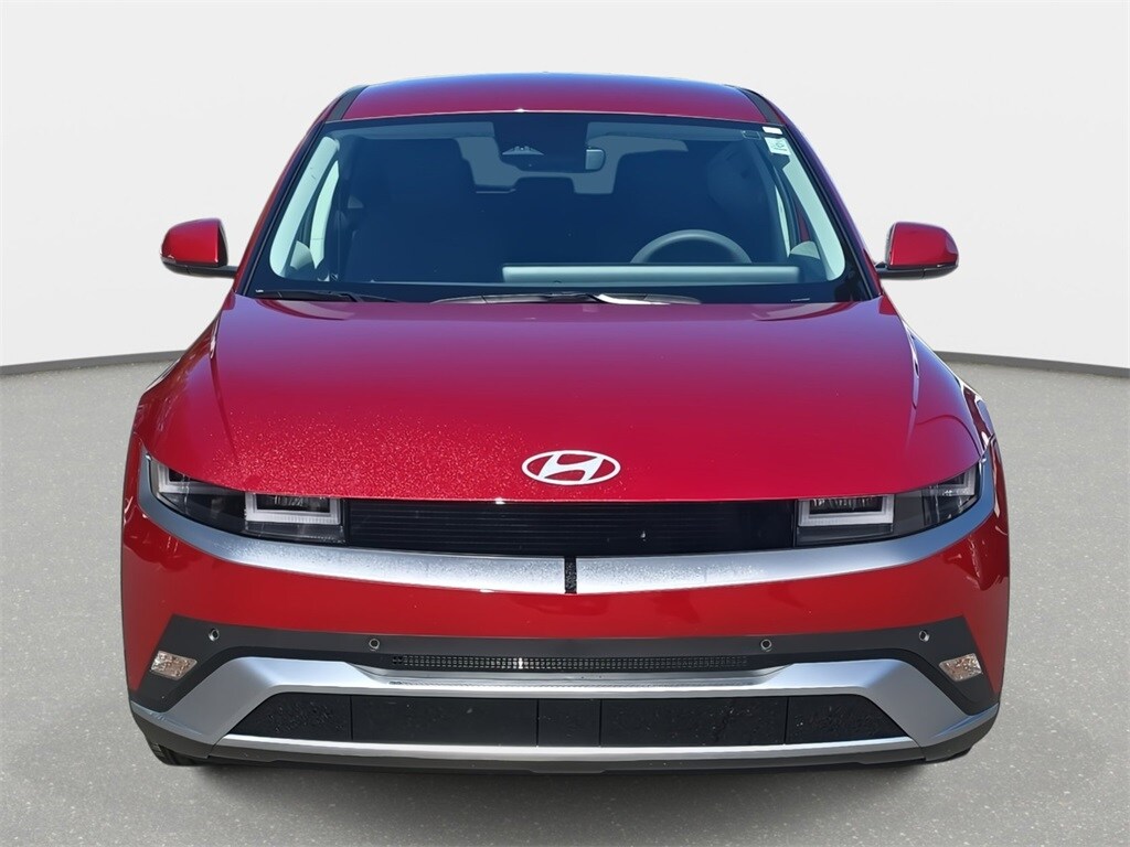 2026 Hyundai Ioniq 5 SEL photo 2