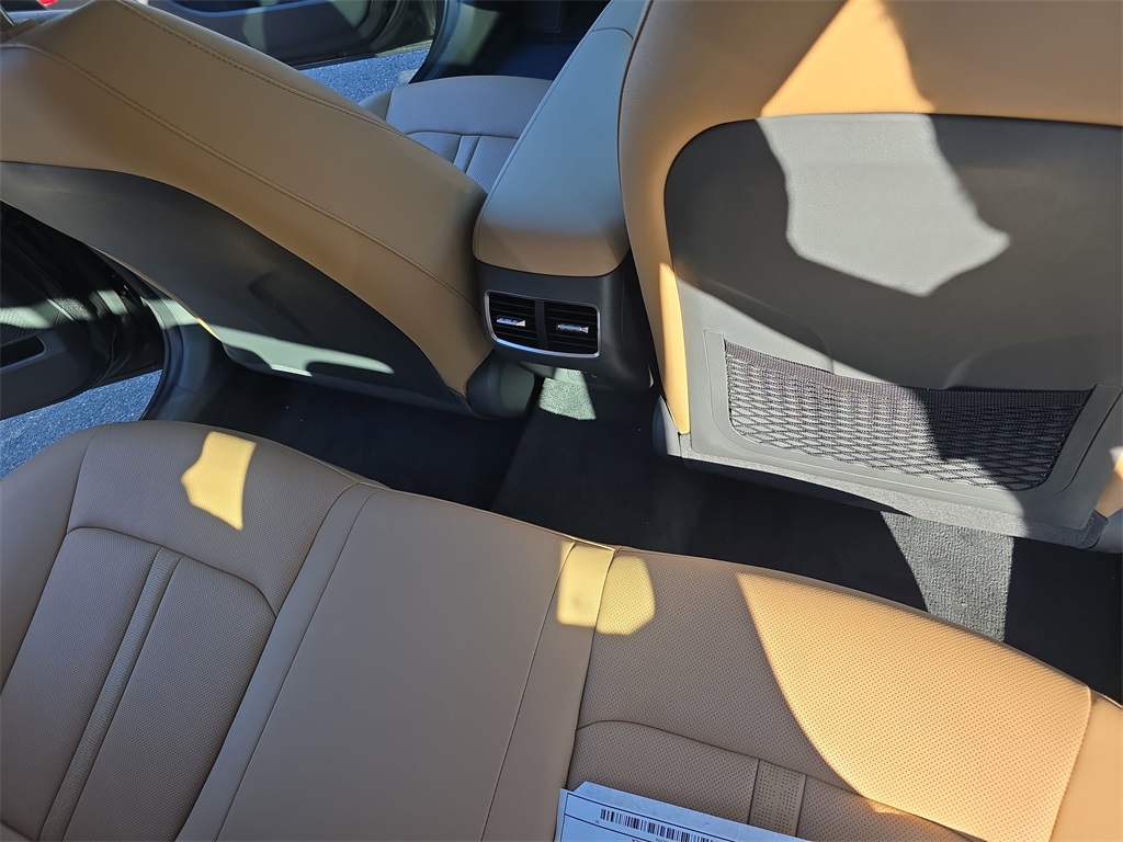 2025 Hyundai Sonata Hybrid Limited - Photo 12