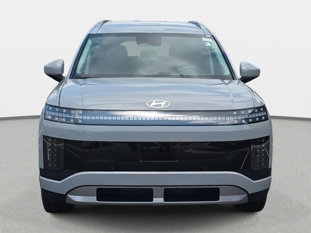 2026 Hyundai Ioniq SE photo 2