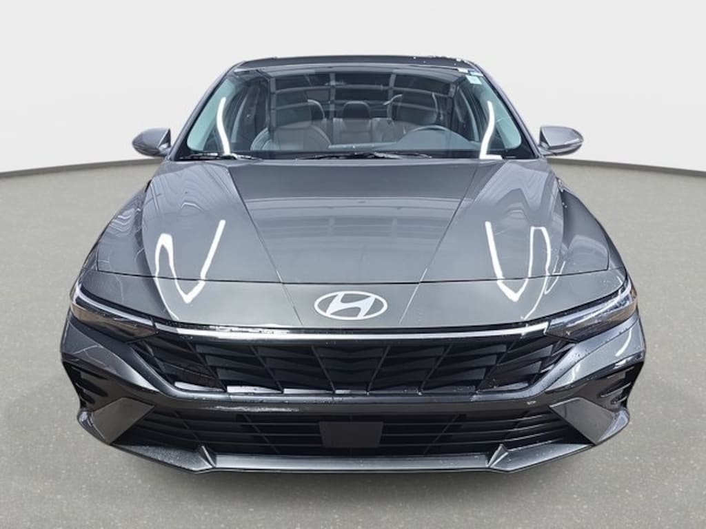 Certified 2025 Hyundai Elantra Limited Sedan