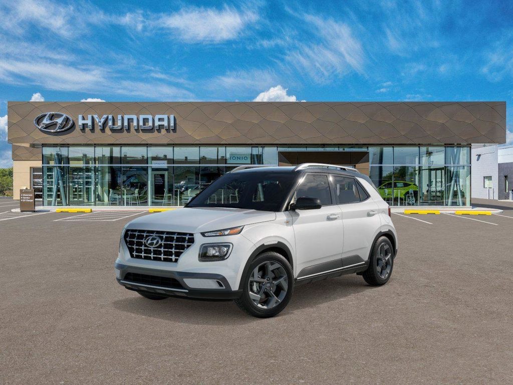 New 2026 Hyundai Venue SEL w/Two-Tone Roof SUV