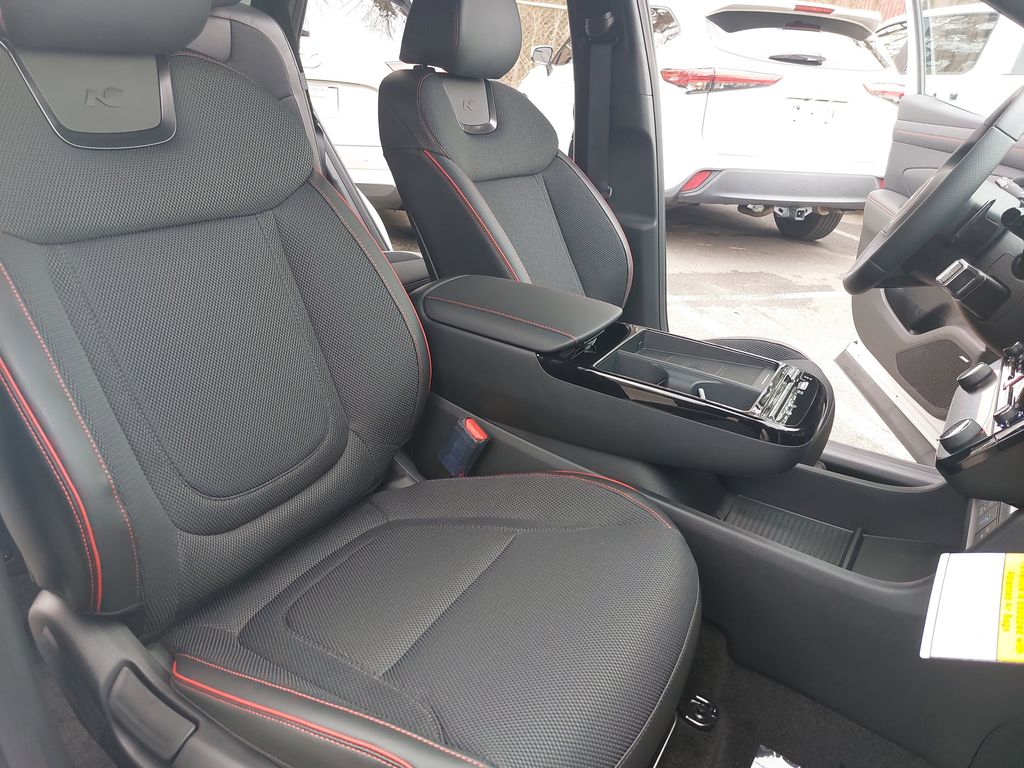 2025 Hyundai Tucson N Line - Photo 10