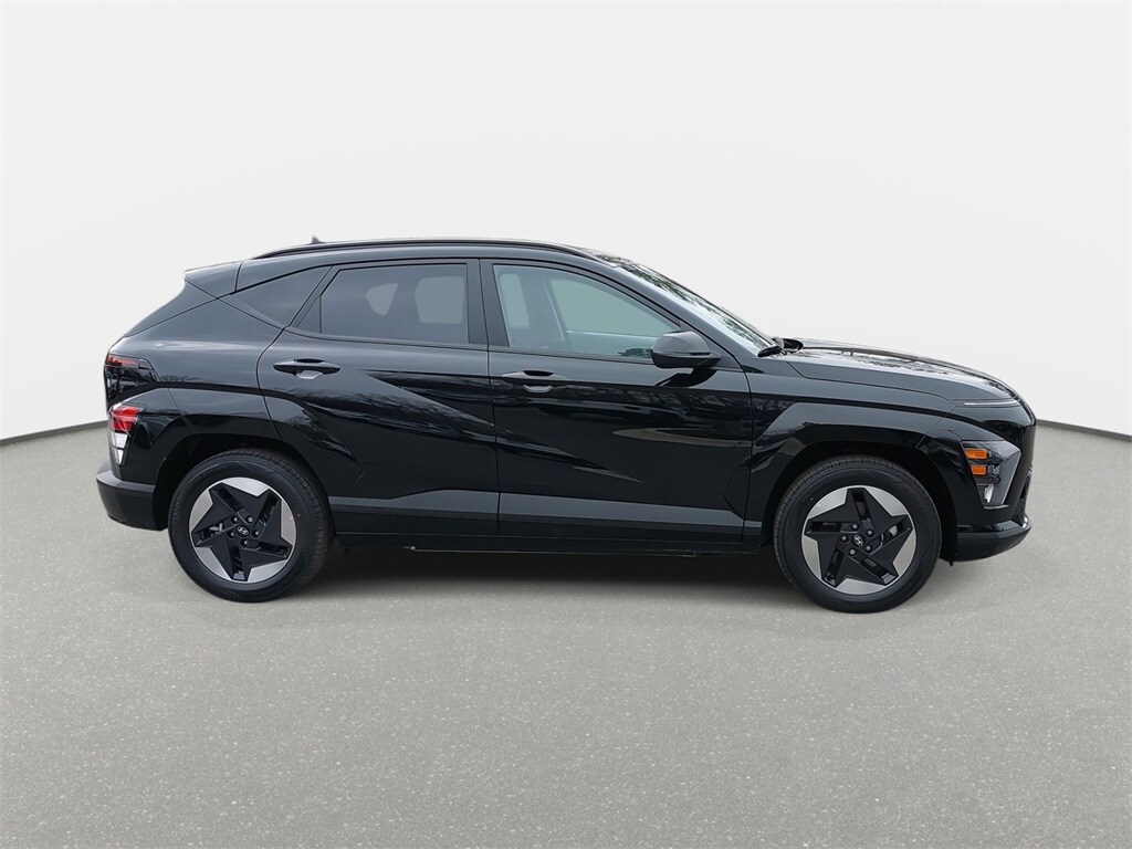 2025 Hyundai Kona Electric SEL photo 4
