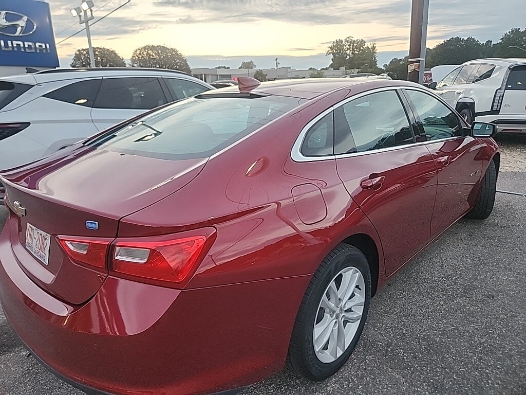 2018 Chevrolet Malibu Hybrid Base photo 3