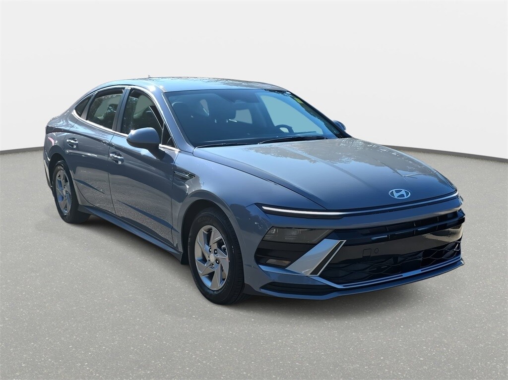 New 2026 Hyundai Sonata SE Sedan