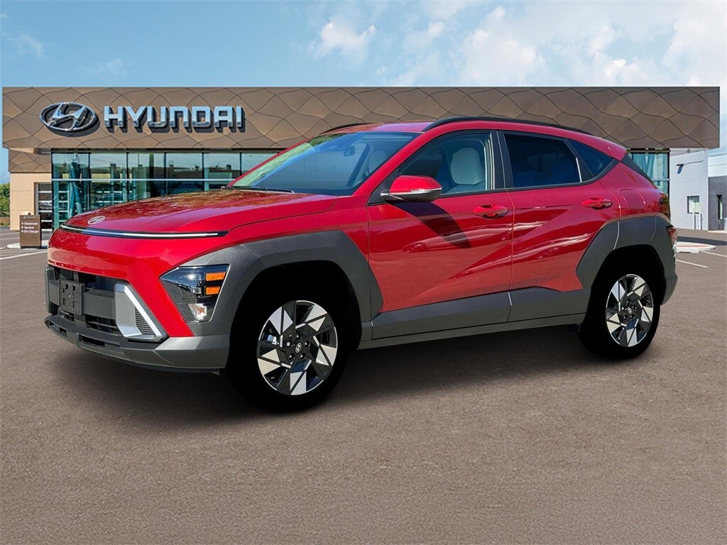 2025 Hyundai Kona SEL photo 2