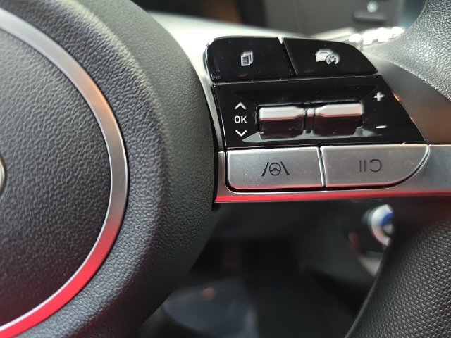 2026 Hyundai Elantra Blue - Photo 18