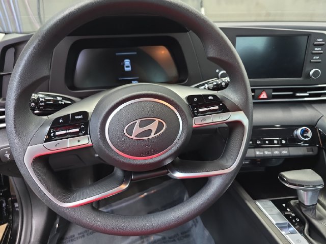 2026 Hyundai Elantra Blue - Photo 16