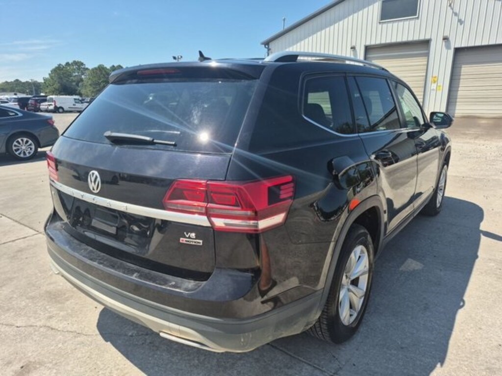 Used 2018 Volkswagen Atlas 3.6L V6 SE w/Technology 4MOTION SUV