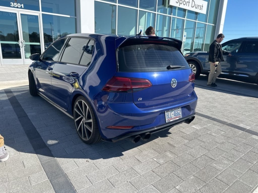 Used 2018 Volkswagen Golf R 2.0T w/DCC & Navigation Hatchback
