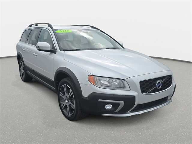 2015 Volvo XC70 T6 Premier Plus photo 3
