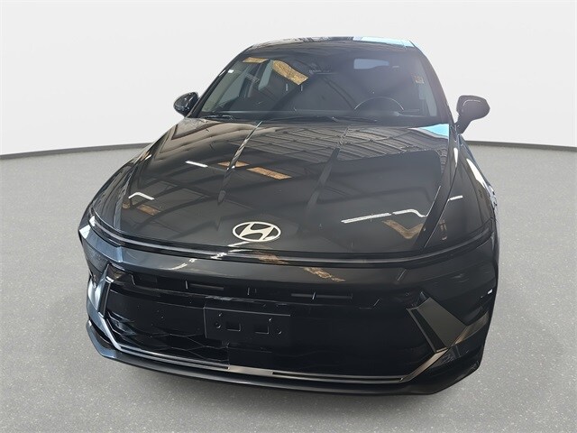 2024 Hyundai Sonata SEL photo 2